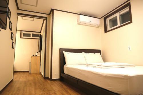 Hostal Kingkong Hotel Myeongdong