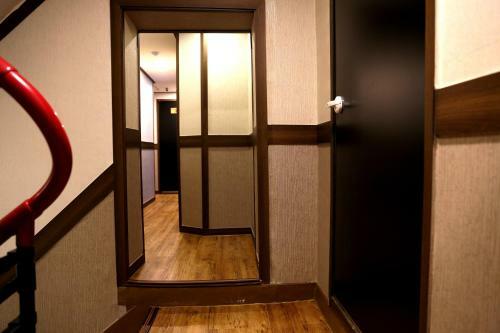 Hostal Kingkong Hotel Myeongdong