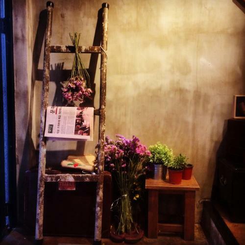 Hostal Twotwo House