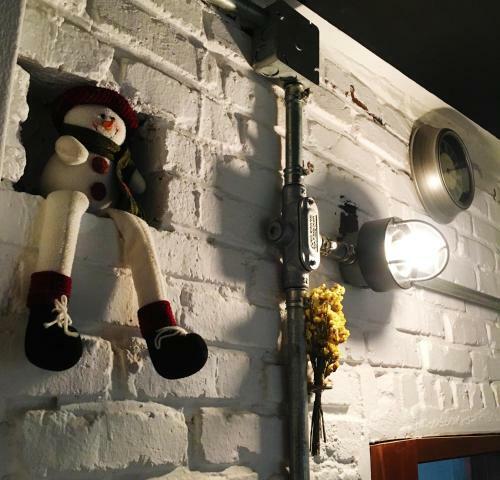 Hostal Twotwo House