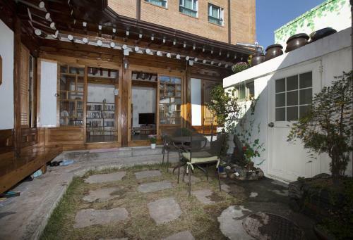 Hostal Vine Hanok Guesthouse