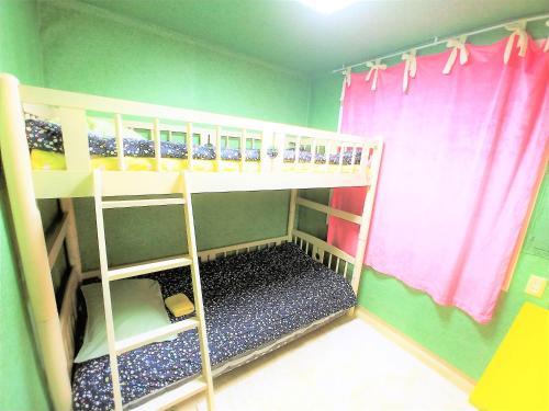 Hostal K-girl Guesthouse (Female Only)