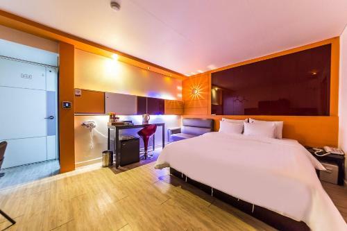 Hotel Wow Motel