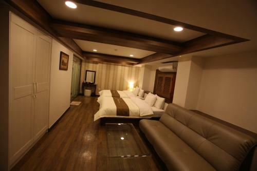 Hotel Hill House Myeongdong