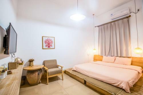 Baogao Chuanzhang Youth Hostel
