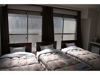 Albergue Hiroshima Peace Hotel