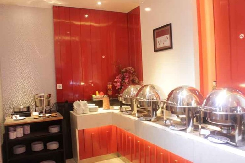 Redstar Hotel