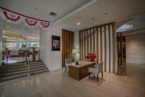 Grand Whiz Hotel Kelapa Gading Jakarta