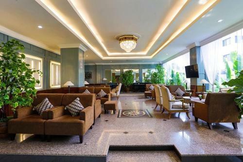 John's Pardede International Hotel