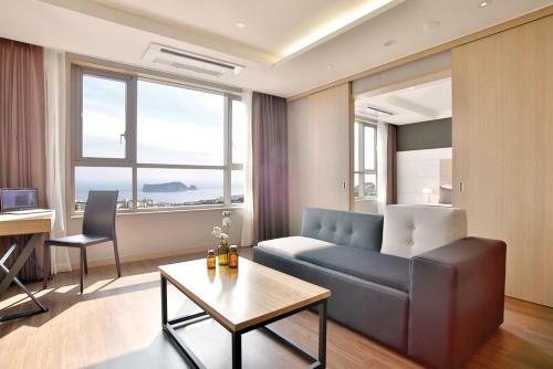 Hotel Ramada Encore East Seogwipo