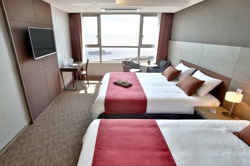 Hotel Ramada Encore East Seogwipo