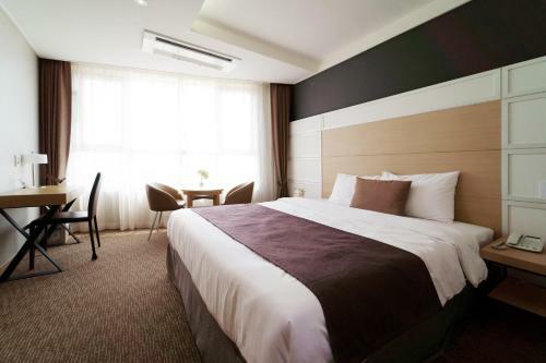 Hotel Ramada Encore East Seogwipo