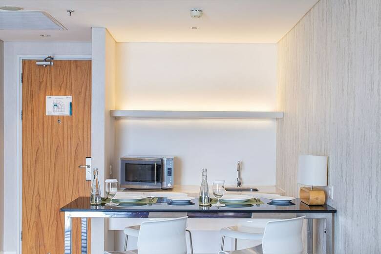 Hotel The 1o1 Jakarta Sedayu Darmawangsa