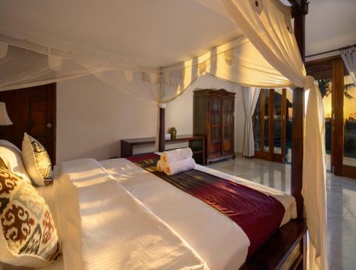 Balangan Beach Villa