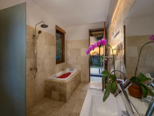 Balangan Beach Villa