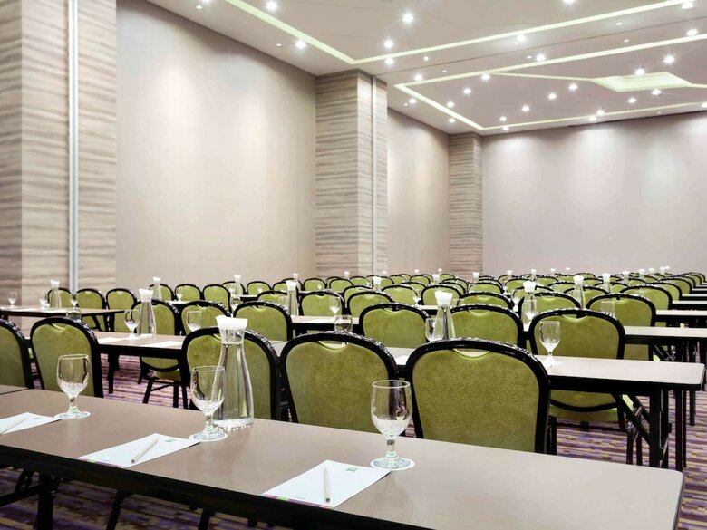 Hotel Ibis Styles Jakarta Mangga Dua