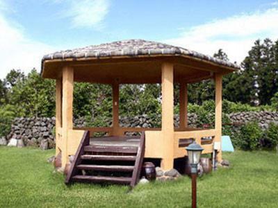 Angkure Pension