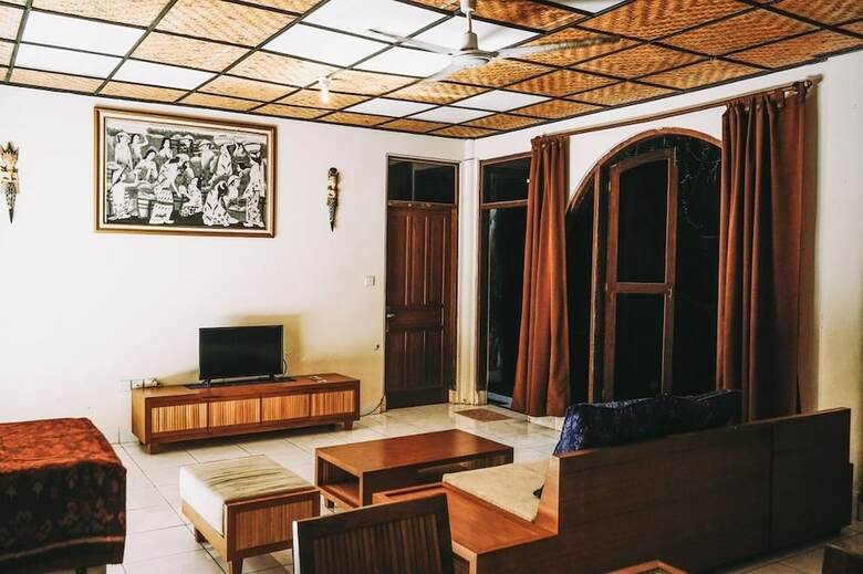 Hostal Villa Puri Royan