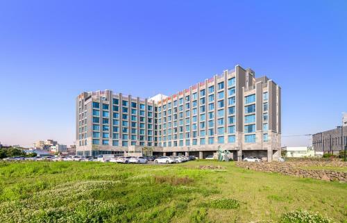 Hotel The Island Marina Resort