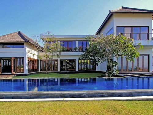 Awanti Villa