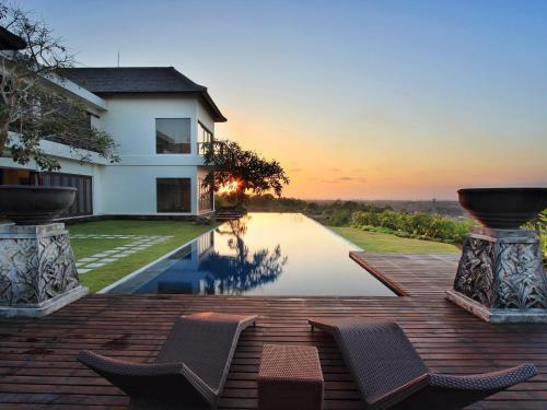 Awanti Villa