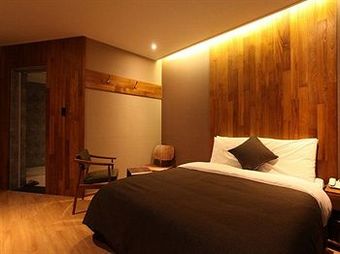 Designers Hotel Rich