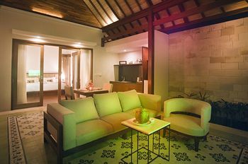 The Astari Villa And Residence