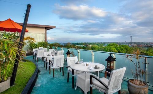 Hotel Denbukit Residence And Suite