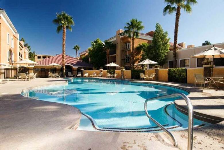 Hotel Desert Rose Resort