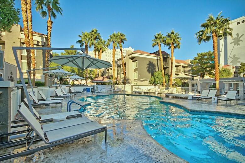 Hotel Desert Rose Resort