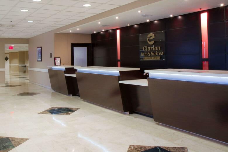 Hotel Clarion Inn & Suites Miami Airport