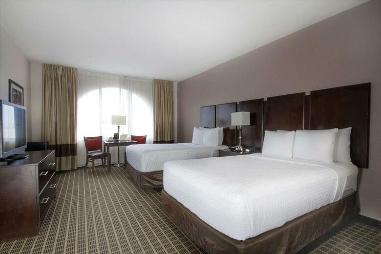 Hotel Clarion Inn & Suites Miami Airport