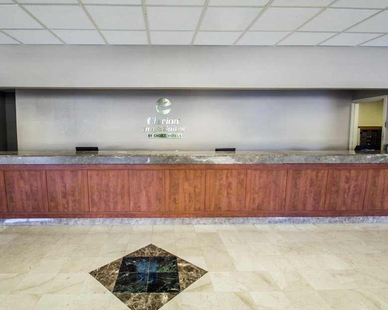 Hotel Clarion Inn & Suites Miami Airport