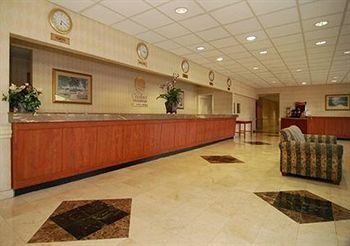 Hotel Clarion Inn & Suites Miami Airport