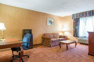 Hotel Quality Inn & Suites