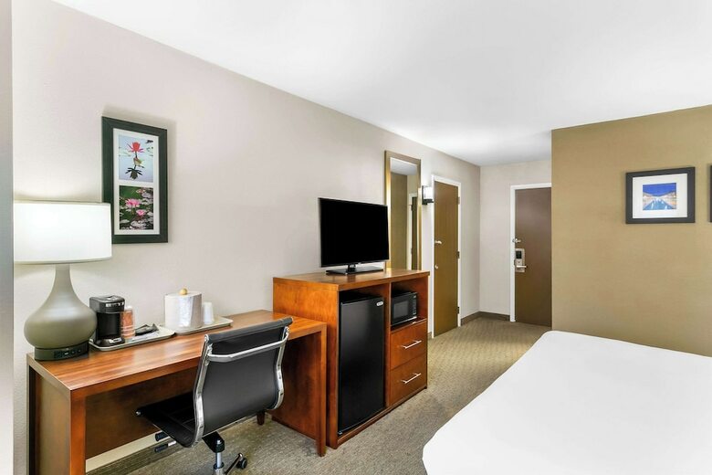 Hotel Comfort Inn Red Horse