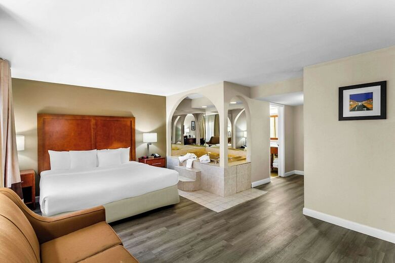 Hotel Comfort Inn Red Horse