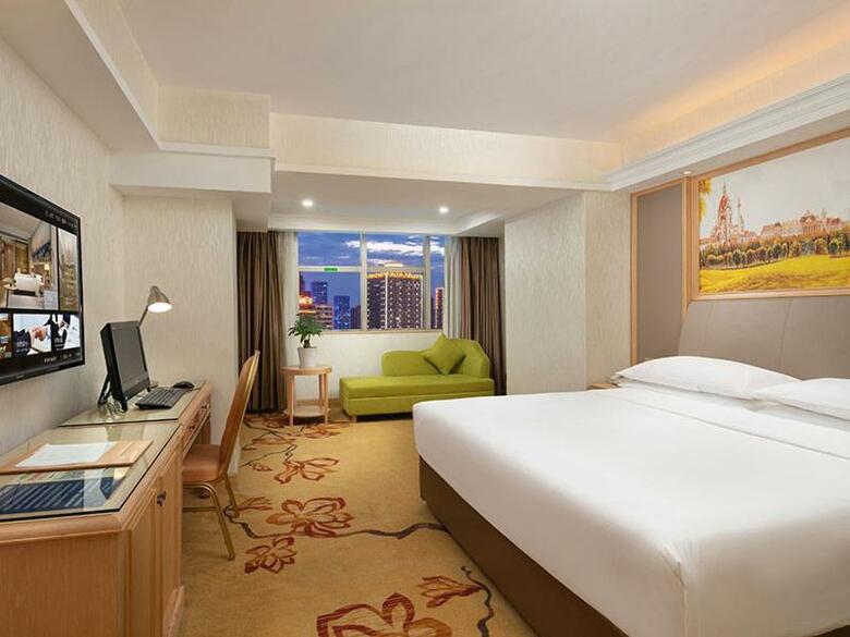 Vienna International Hotel Changsha Furong Plaza