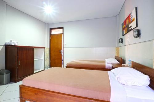 Hotel Kedin's Inn