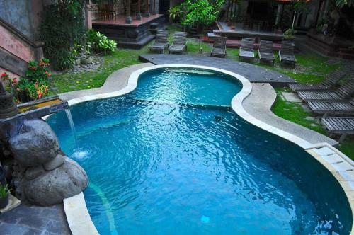 Hostal Si Doi Kuta