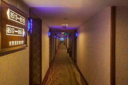 Yiwu Luckbear Hotel