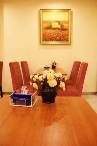 Hotel Hanting Express Chengdu Luoma City