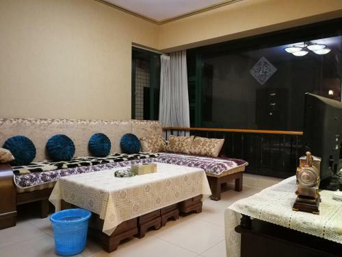 Haochi Street Apartment