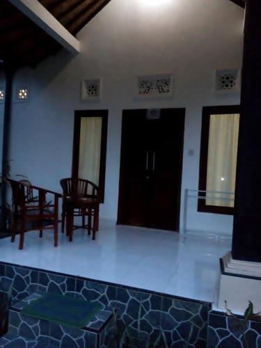Hostal Coconut Village Guest House