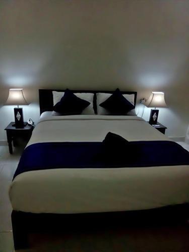 Hostal Coconut Village Guest House