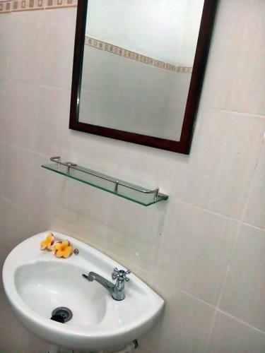 Hostal Coconut Village Guest House