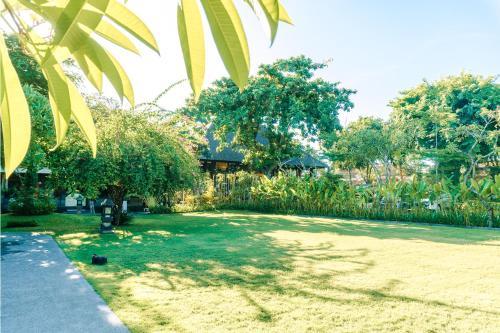 Hotel Rama Beach Resort And Villas
