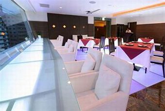 Station Hotel Makishi