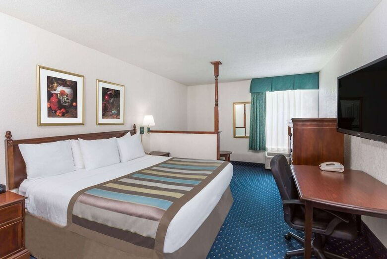 Hotel Comfort Inn