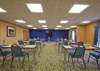 Hotel Comfort Suites